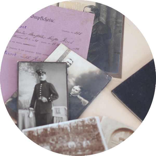 Alte Fotos und Familiendokumente